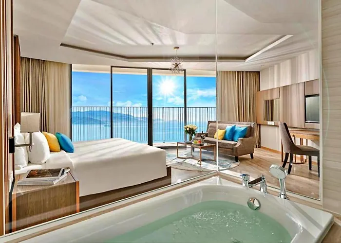 Lyn Premier Studio Panorama Nha Trang
